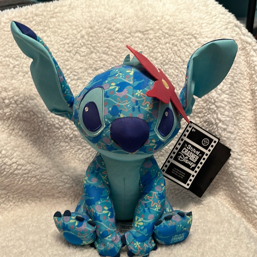 NWT Stitch Crashes Disney-the Little Mermaid Plush